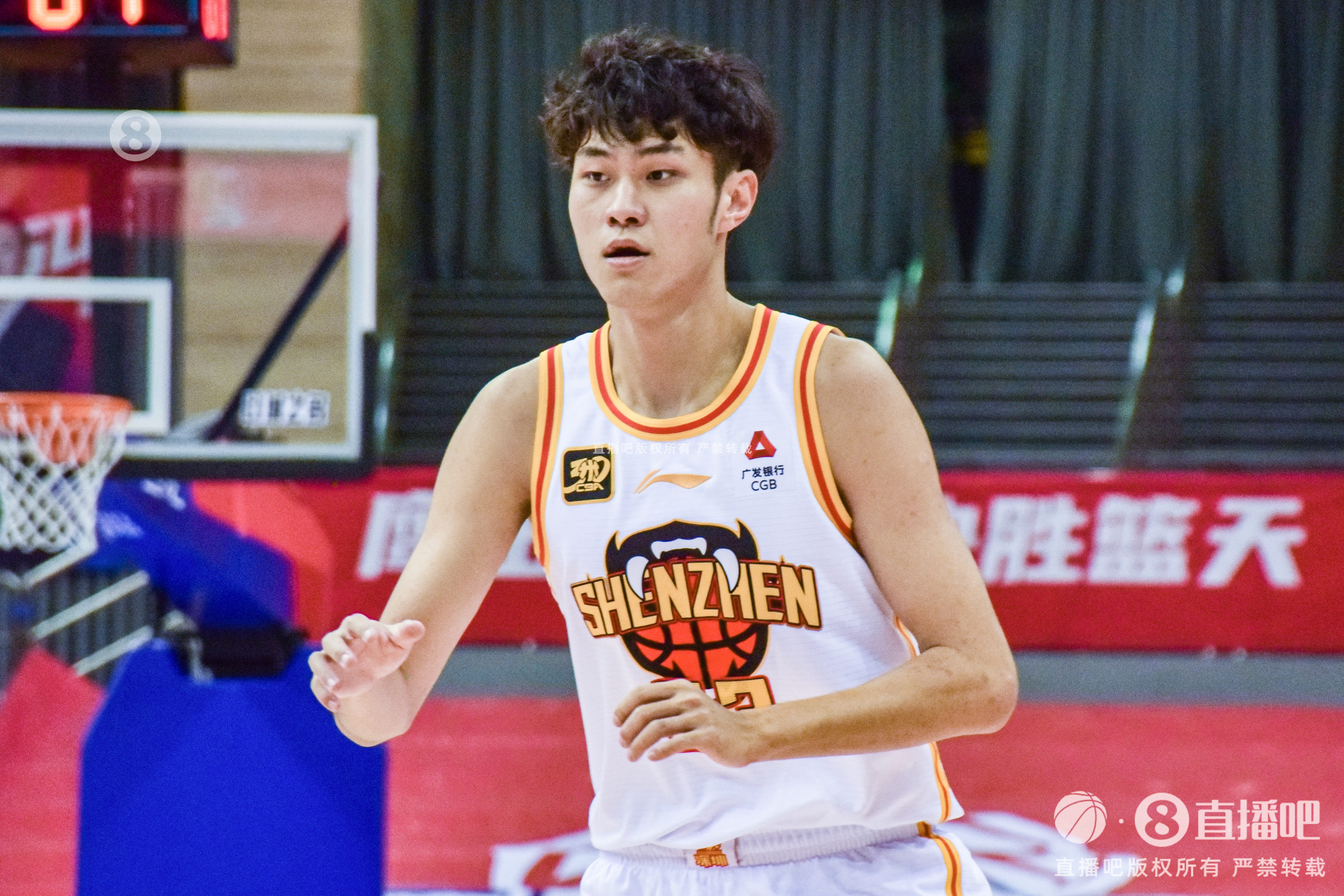 表現出色！王浩然14中7拿到20分3板6助2斷 正負值+30